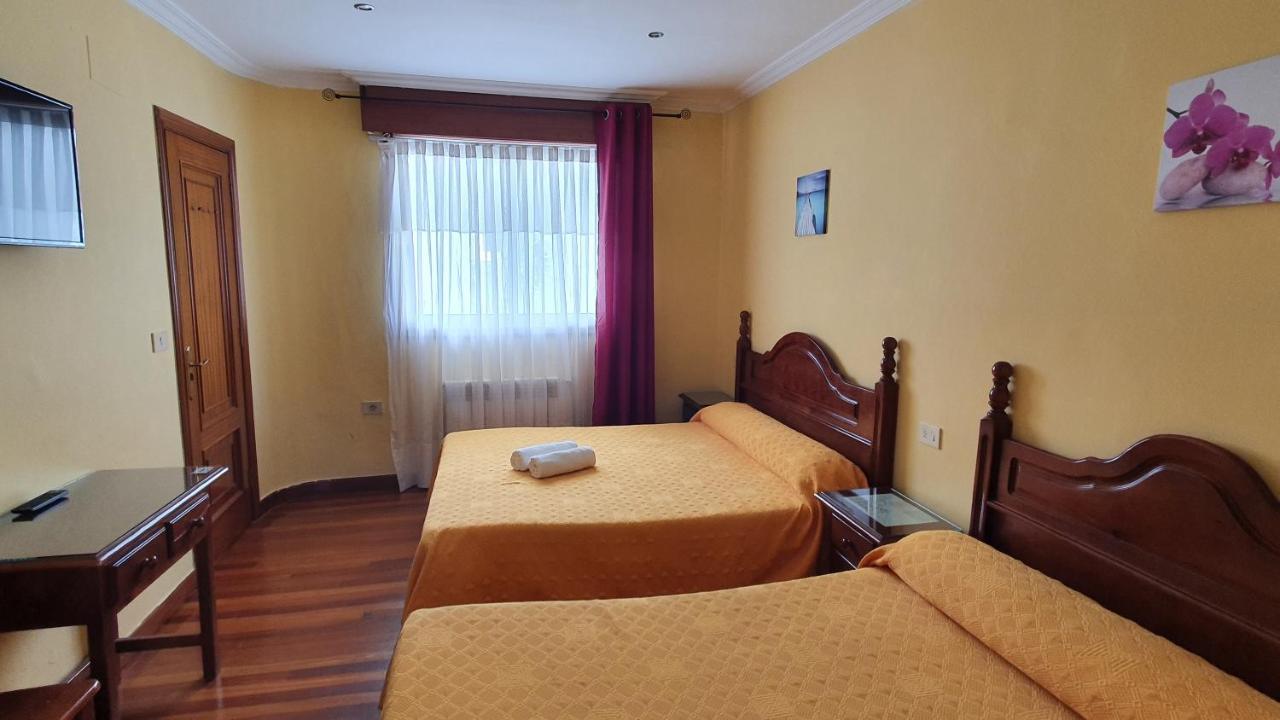 Pension Residencia Buenos Aires Vigo Exteriör bild