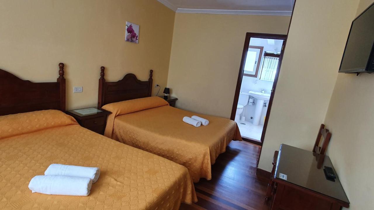 Pension Residencia Buenos Aires Vigo Exteriör bild