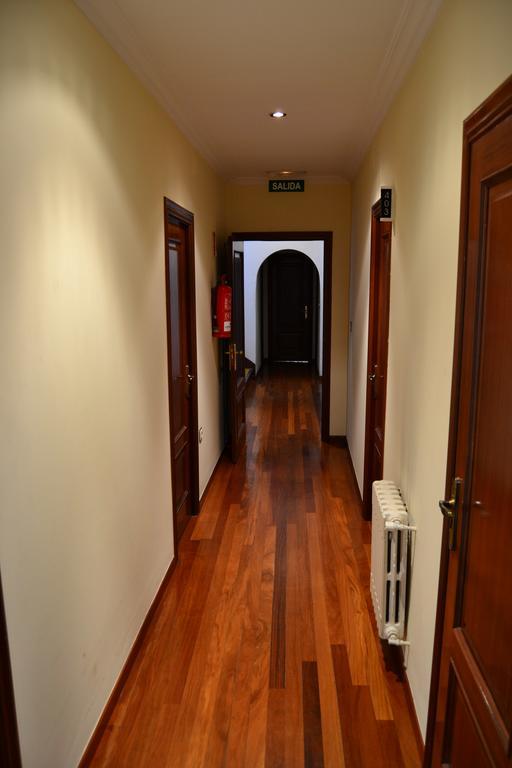 Pension Residencia Buenos Aires Vigo Exteriör bild