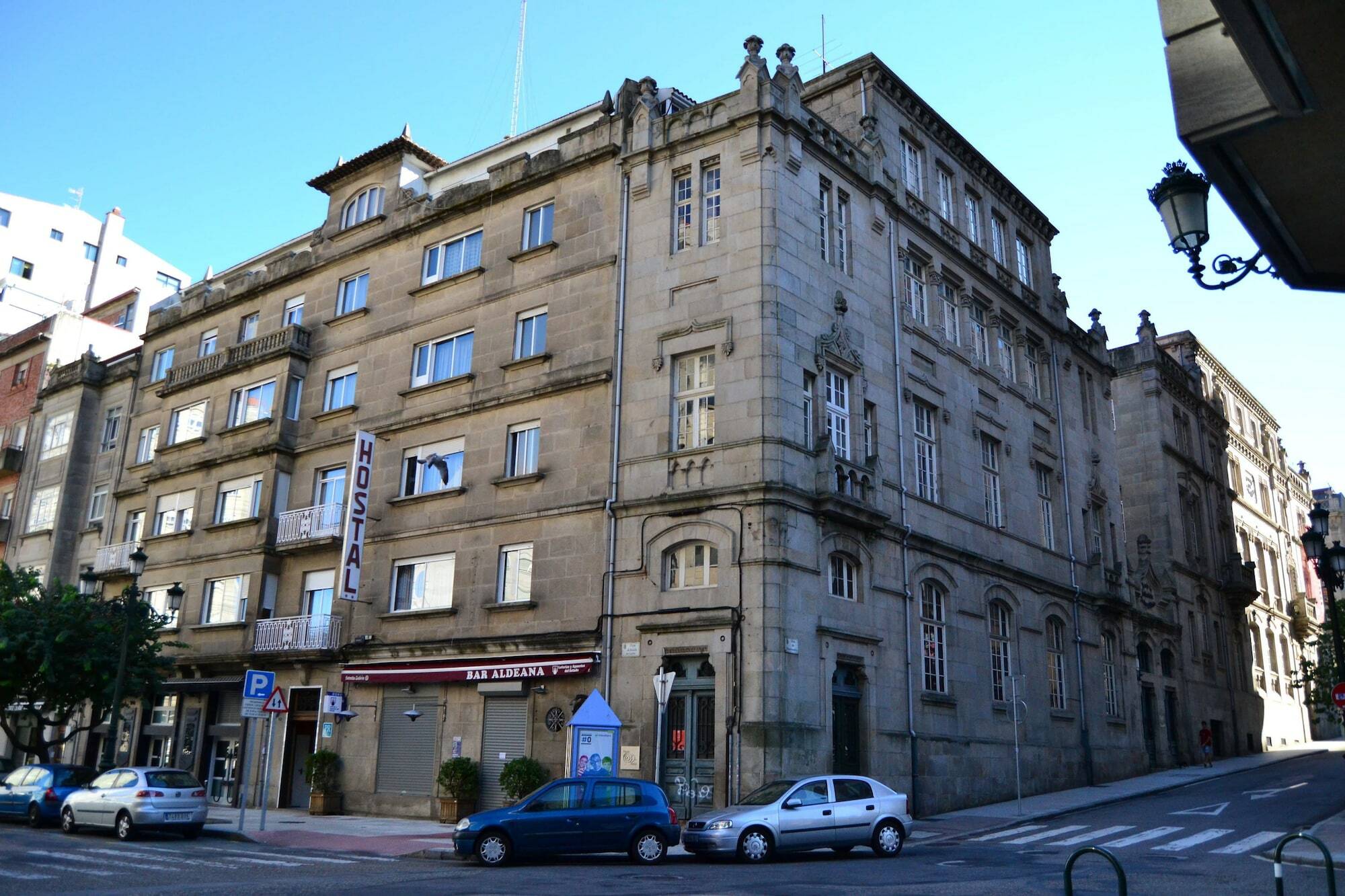 Pension Residencia Buenos Aires Vigo Exteriör bild