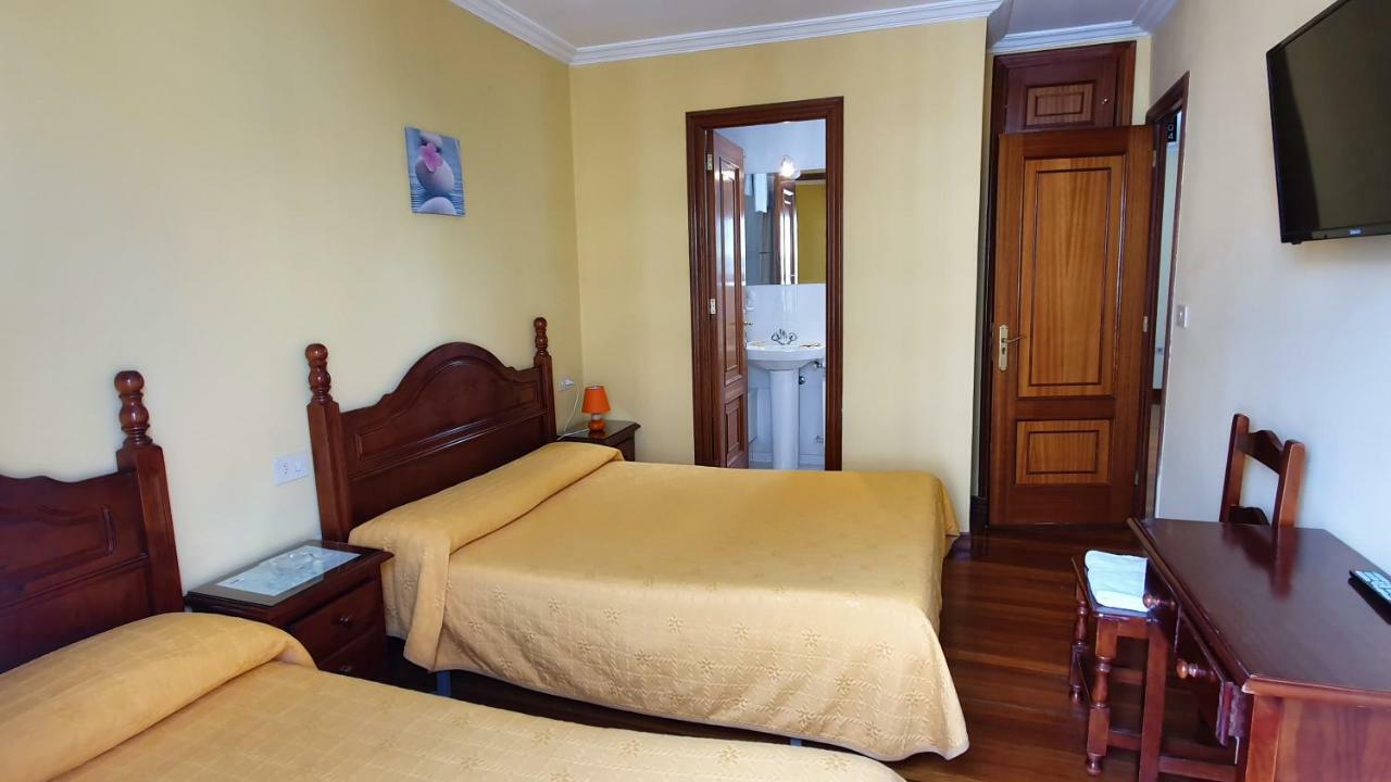 Pension Residencia Buenos Aires Vigo Exteriör bild